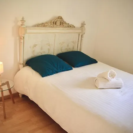 Otel L'hermitage Du Chateau De *