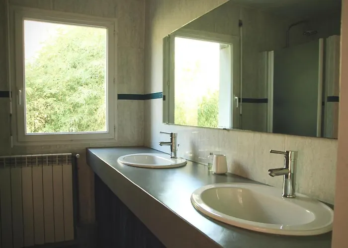 Hotel L'hermitage Du Château De