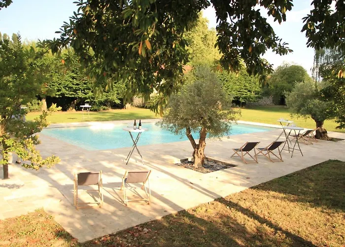 L'hermitage Du Château De *